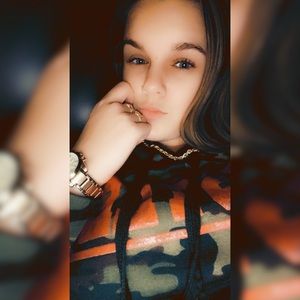 Meet your Posher, Blair